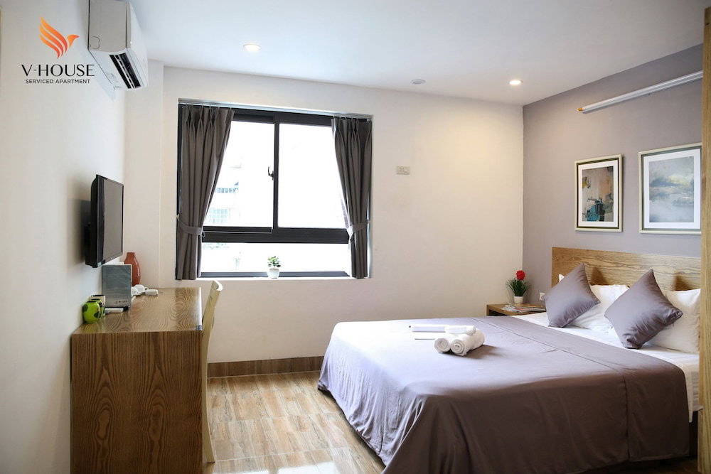 Hotel V House 5 Serviced Apartment