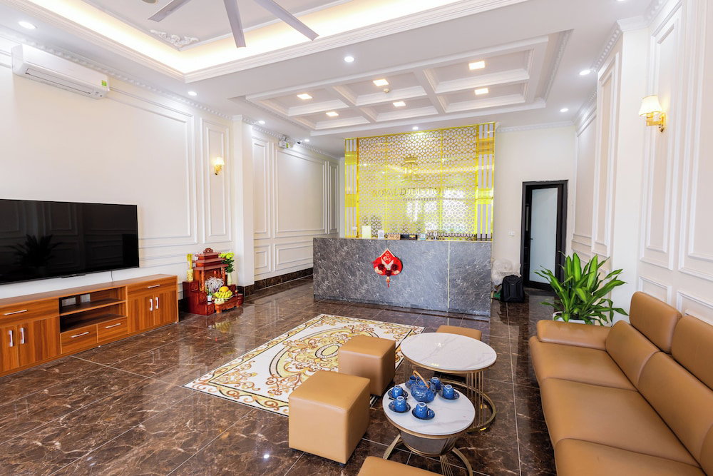 Royal Louis Hotel