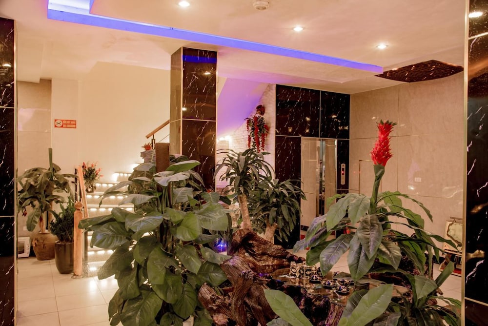 Oyo 1143 Thu Giang Hotel