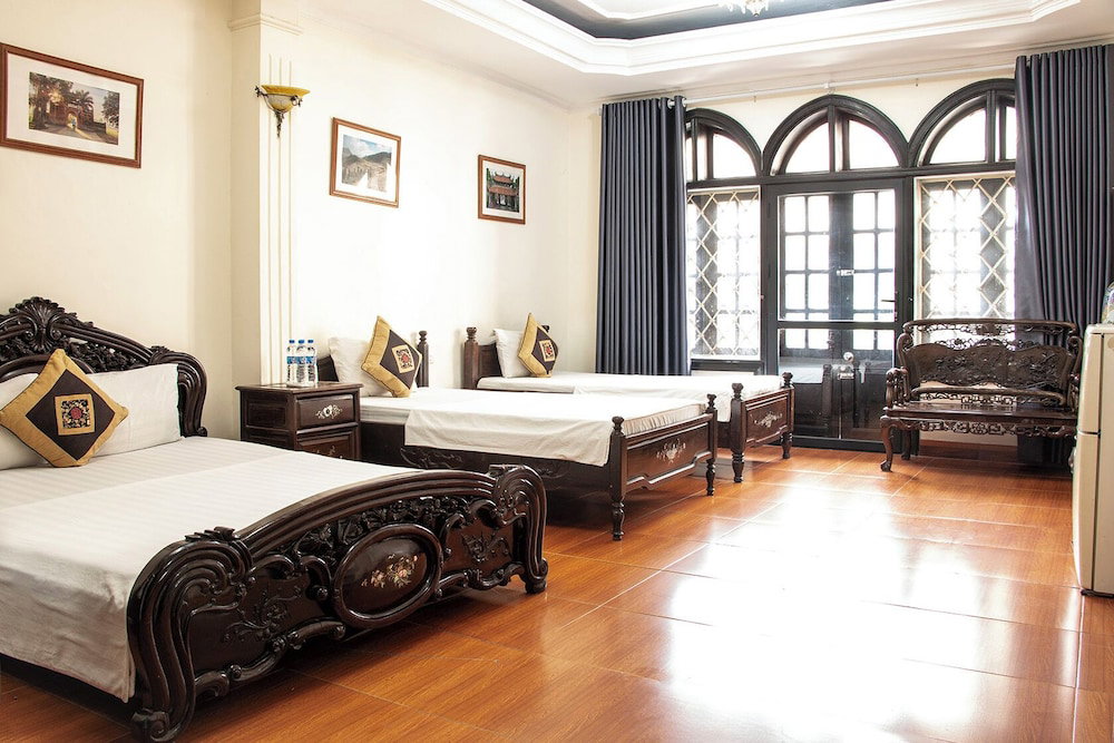 Hotel Group Nest Hotel