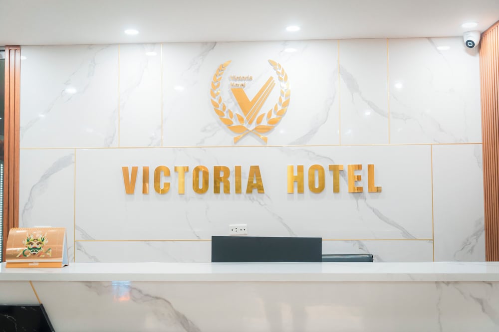 Victoria Hotel Me Tri