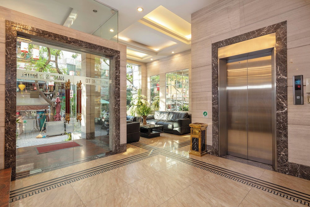 Sky Charm Hanoi Hotel And Spa