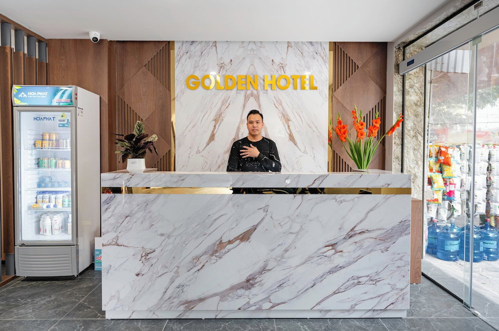 Golden Crown Hotel