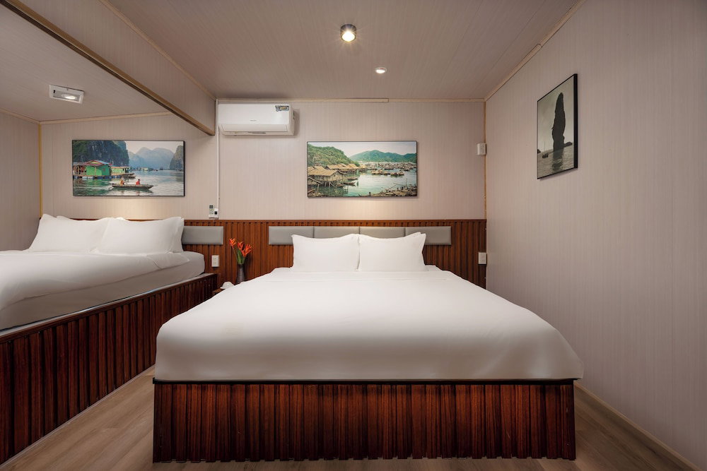 Cat Ba Fishing Village Bay House