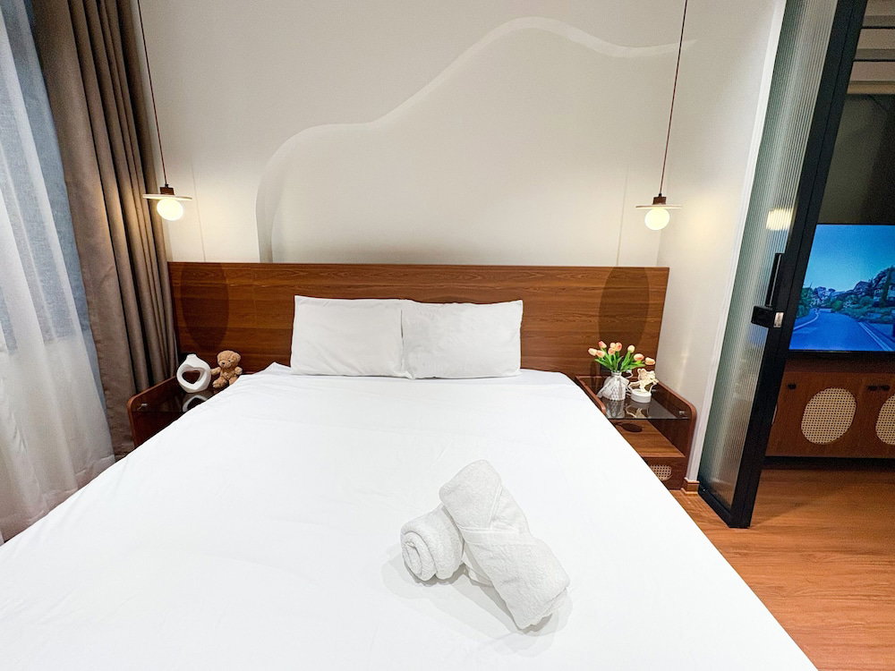 Gaia House Le Duan