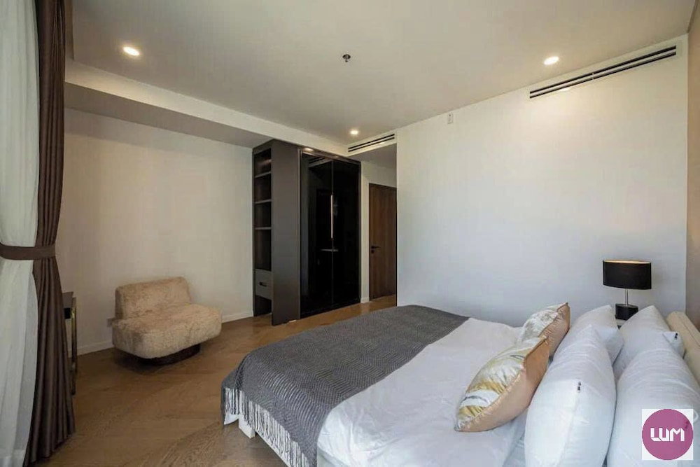 Lumiere Riverside Suite Vip