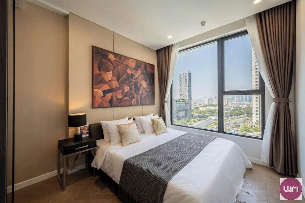 Lumiere Riverside Suite Vip