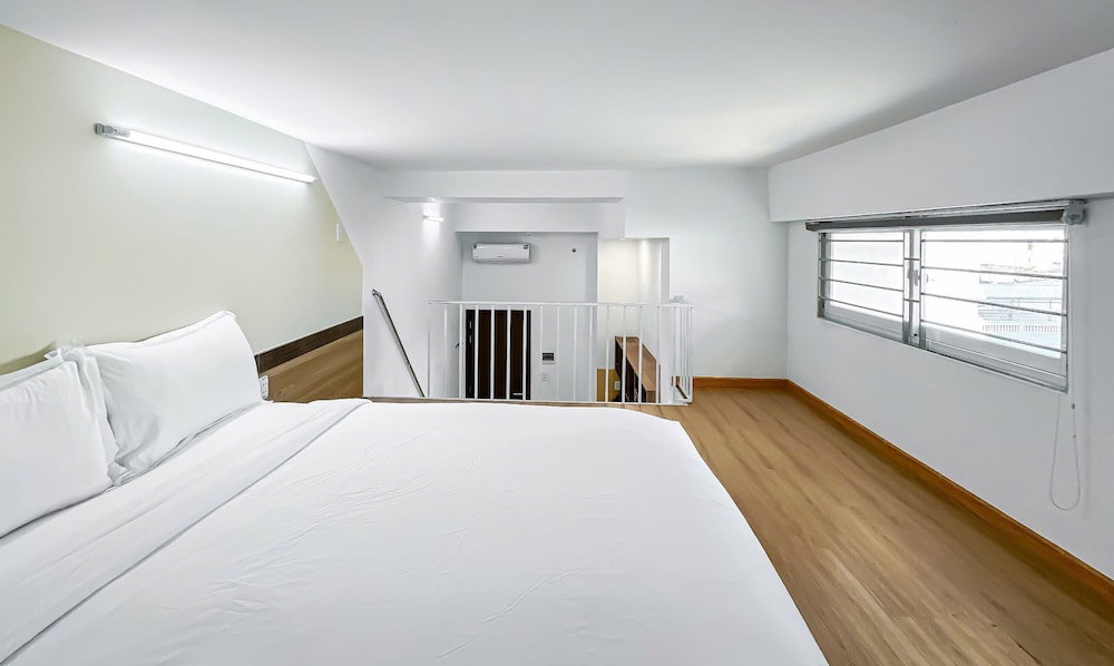 Golden Sun Apartments 7
