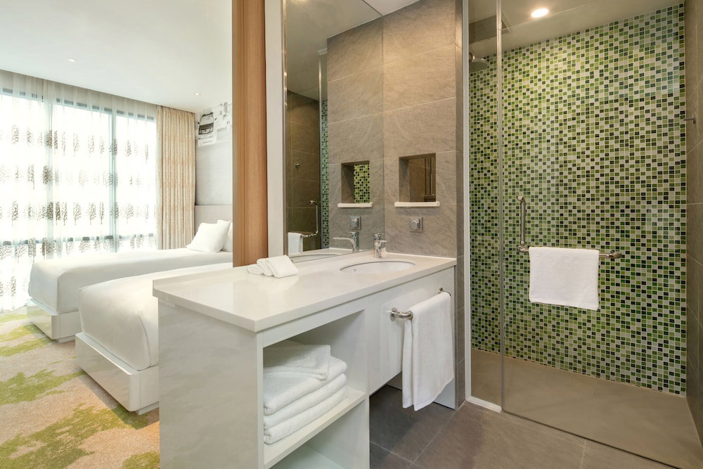 Holiday Inn & Suites Saigon Airport By Ihg