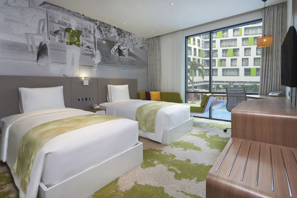 Holiday Inn & Suites Saigon Airport By Ihg