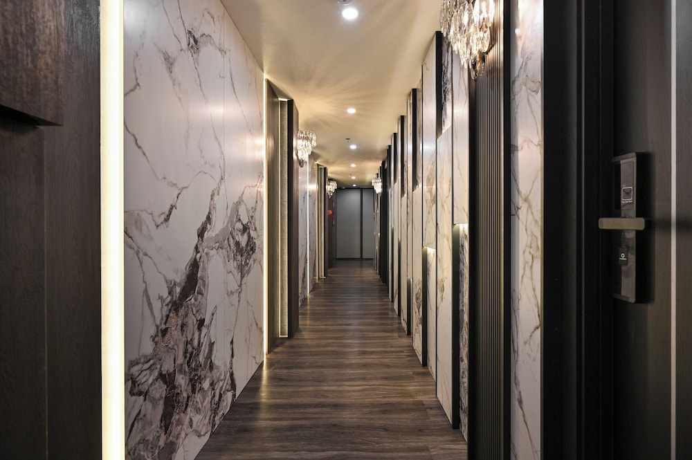 Accord Hotel Binh Tan