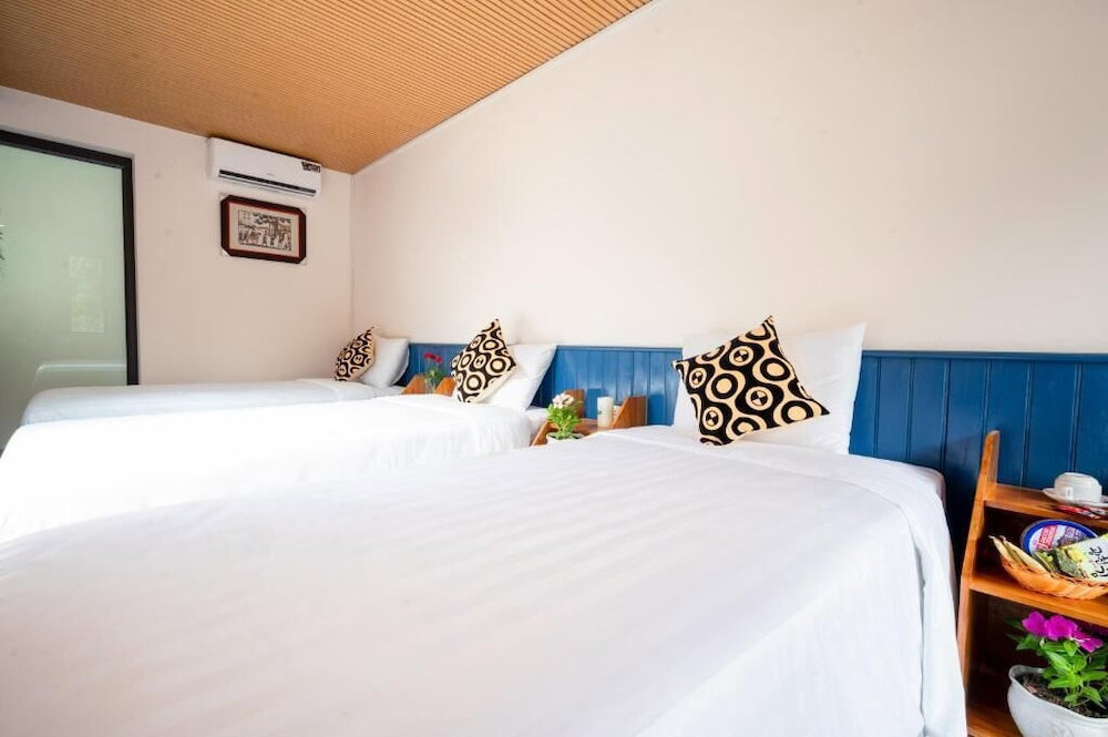 Catba Papillon Garden Bungalow & Resort