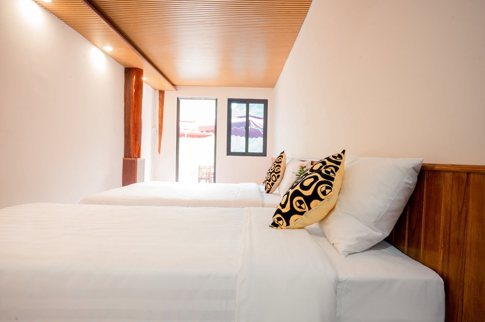 Catba Papillon Garden Bungalow & Resort