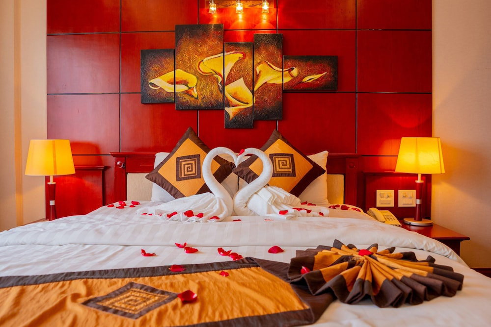 Hòa Nam Hotel