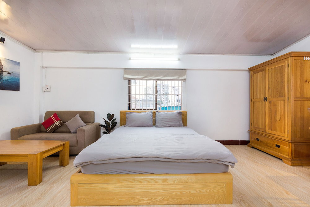 Halo Serviced Apartment