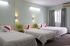 Hotel Quang Saigon Hotel cazare Quan Mot