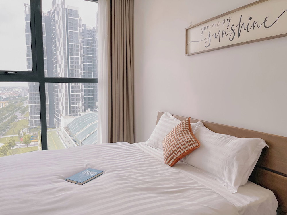 Vinhomes Ocean Park Apartment Ha Noi - 20 October Homestay