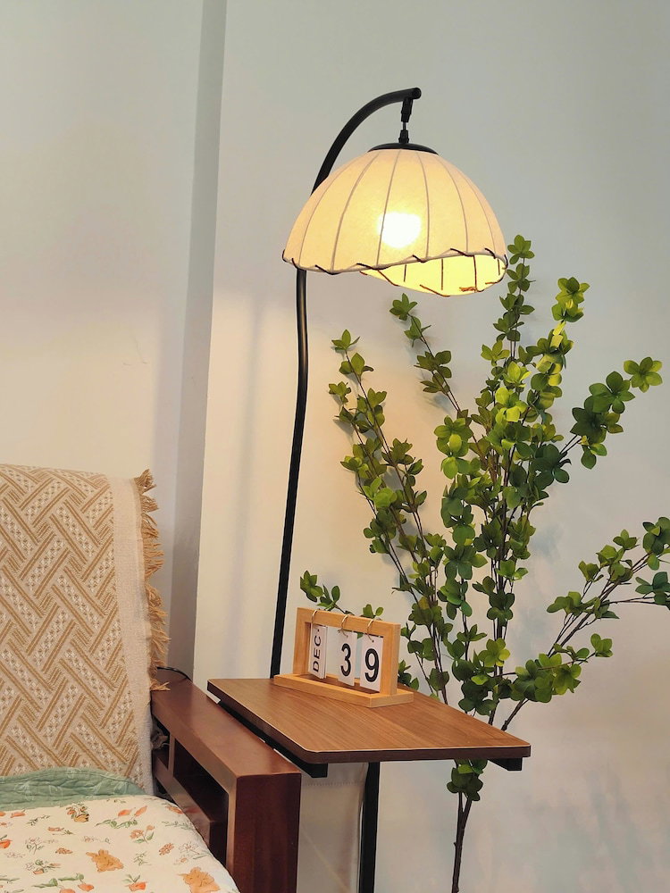 2-Bedroom Apartment Near The Airport