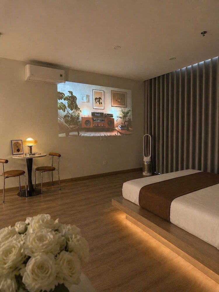 Apartment In Masteri West Heights