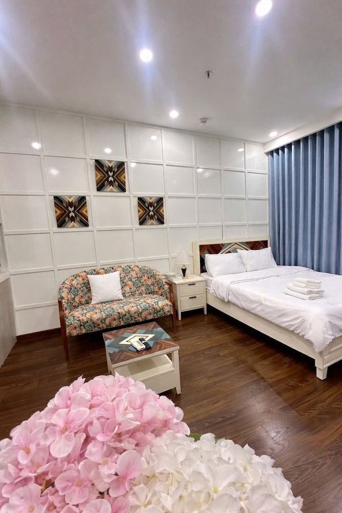 Apartment In Masteri West Heights