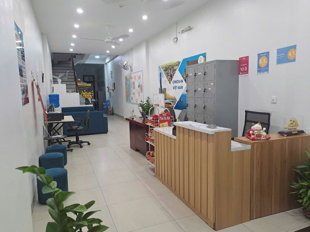 Ht Airport Inn