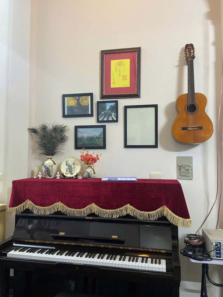 Hotel Cozy Fam Homestay In Central Hanoi - Hao Nam Street