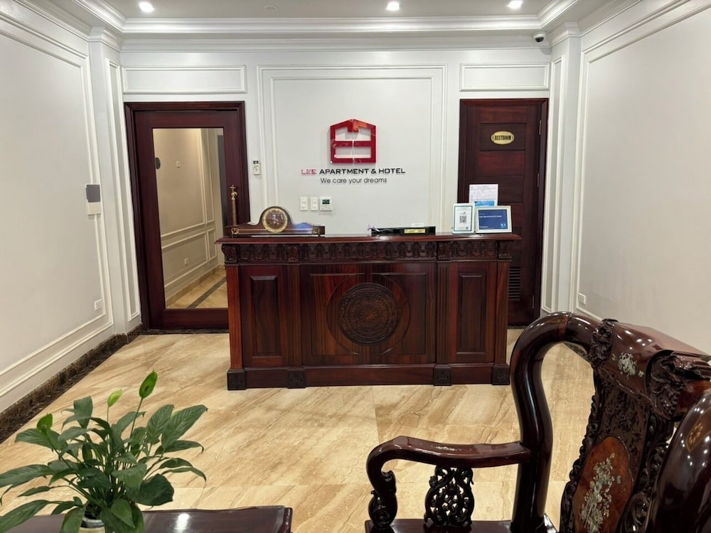 Lee Apartment & Hotel
