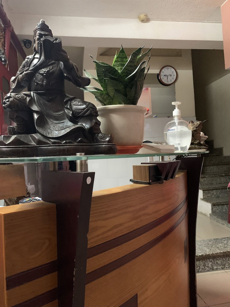 Vien Dong Hotel
