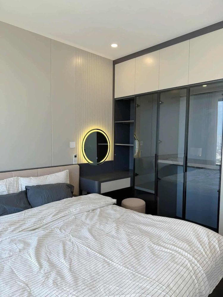 Pi & Pu Apartment - Hoang Huy Commerce