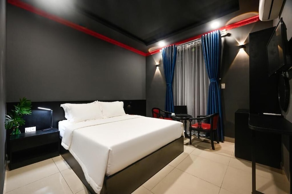 Hotel Trung Mai-Tân Bình