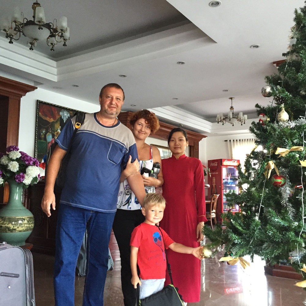 Hoa Phat Hotel & Apartment