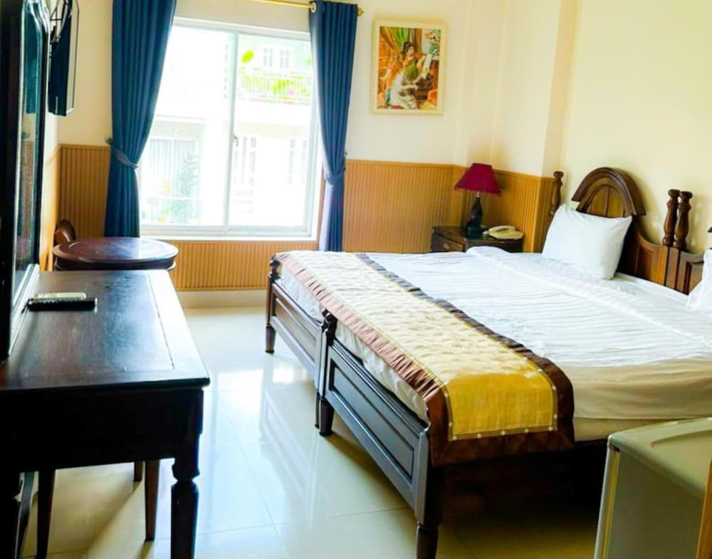 Hoang Le Hotel