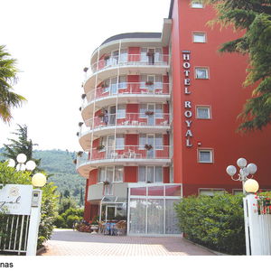 Hotel Royal cazare Riva del Garda