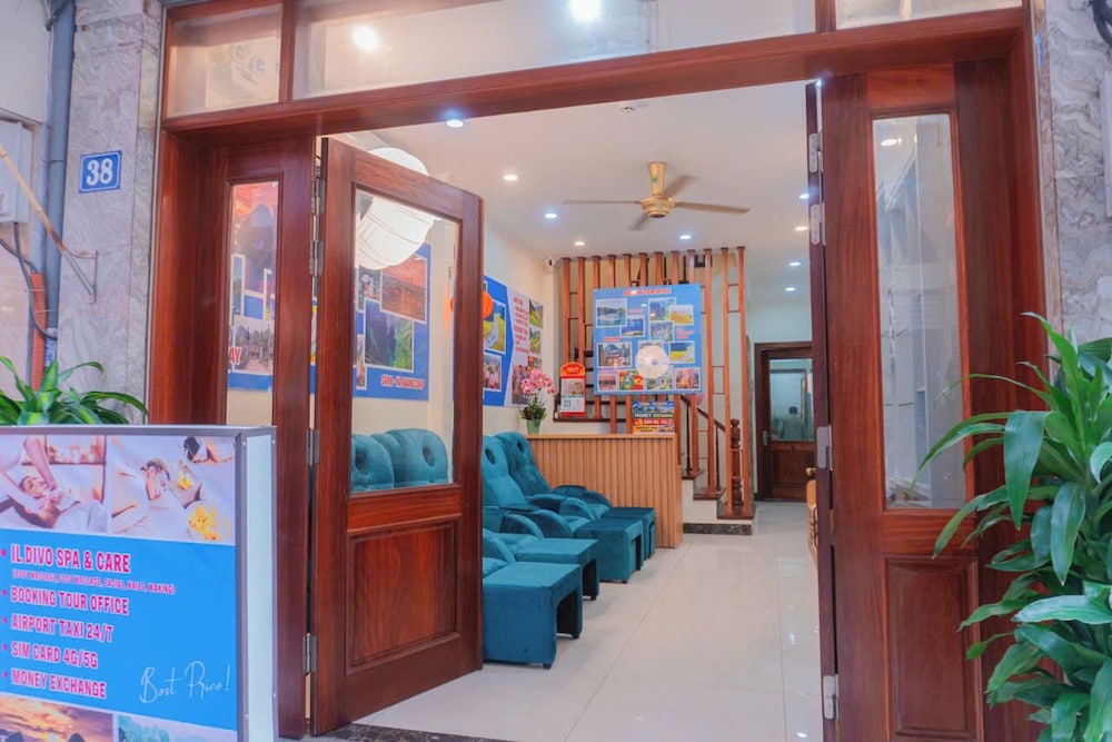 Il Divo 38 Hang Huong Hostel