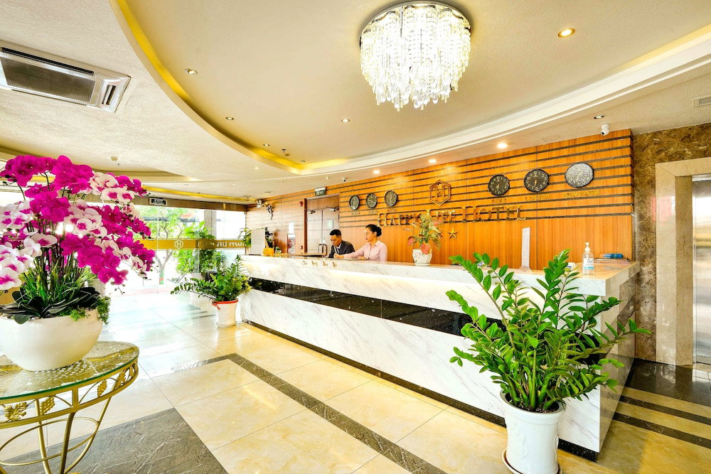 Happy Life Hotel