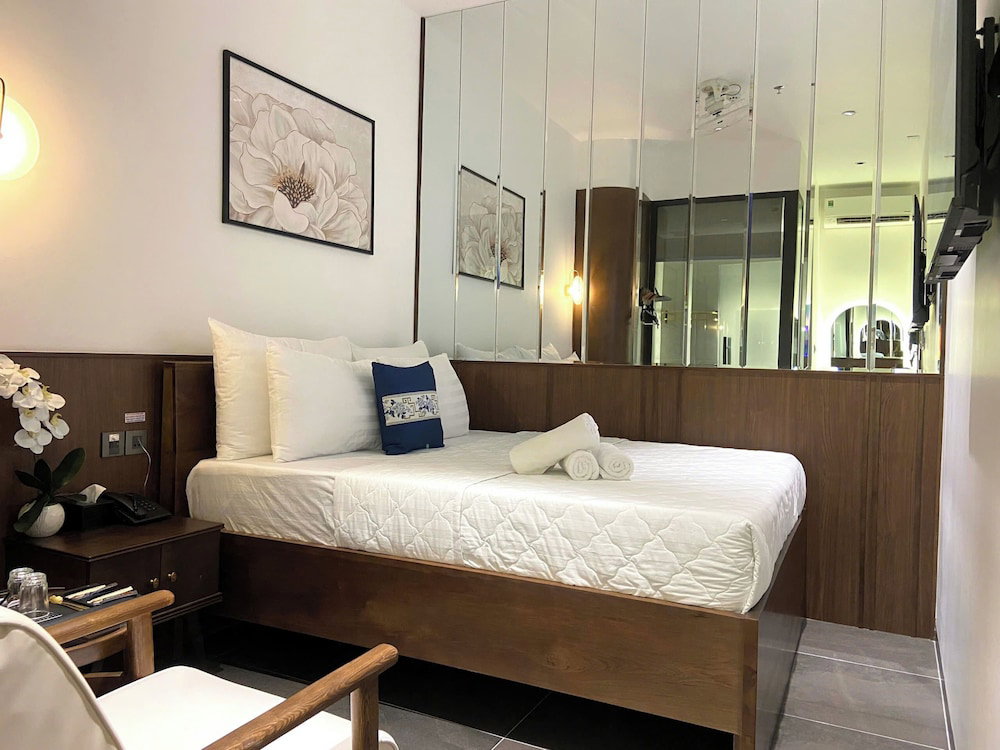 Hotel Đông Như 5 Hotel