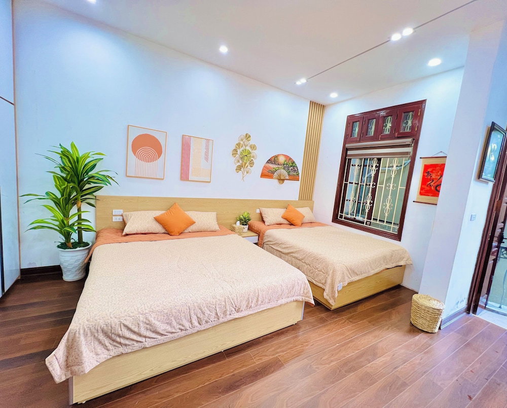 Hotel Lushstay Hanoi Train Station