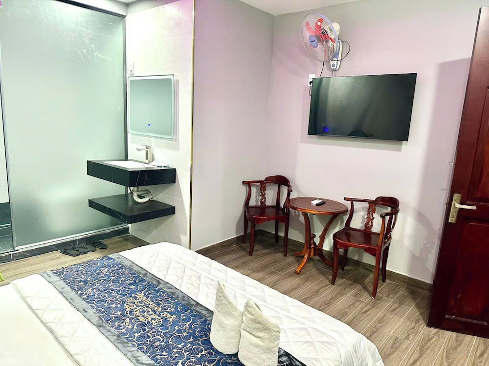 Nam Anh Love Hotel