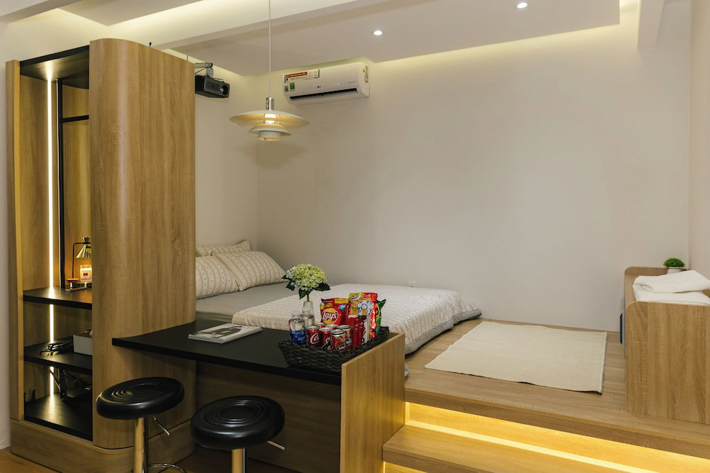Be Staycation