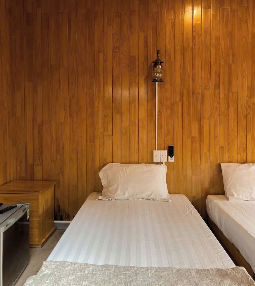 Catba Oasis Bungalows