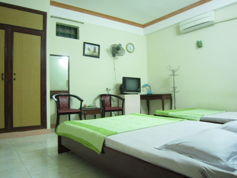 Hanh Long 2 By Bay Hotel