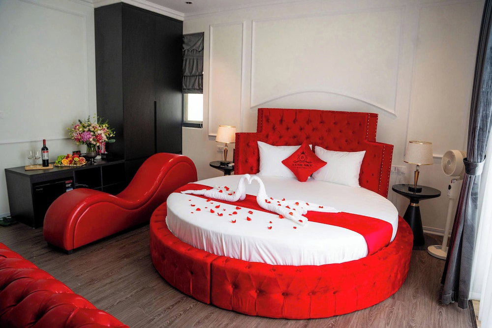 Lumi Sky Hotel Hn By Bay Luxury