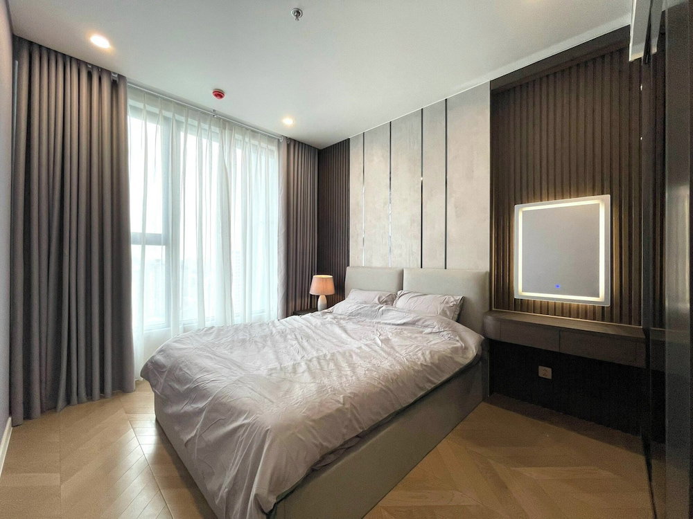 Lumiere Riverside By Aura Luxury