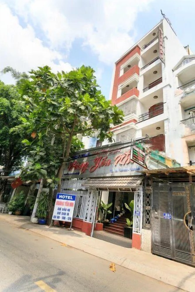 Hoang Yen Nhi Hotel - By Bay Luxury