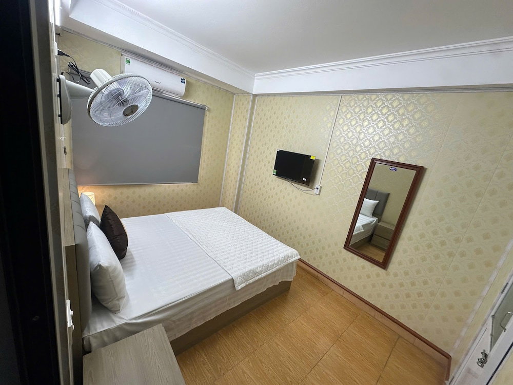 Hotel Khanh Hong Hostel - By Bayota