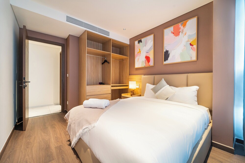 Luminous - Kieu By Kita Luxury Apartment