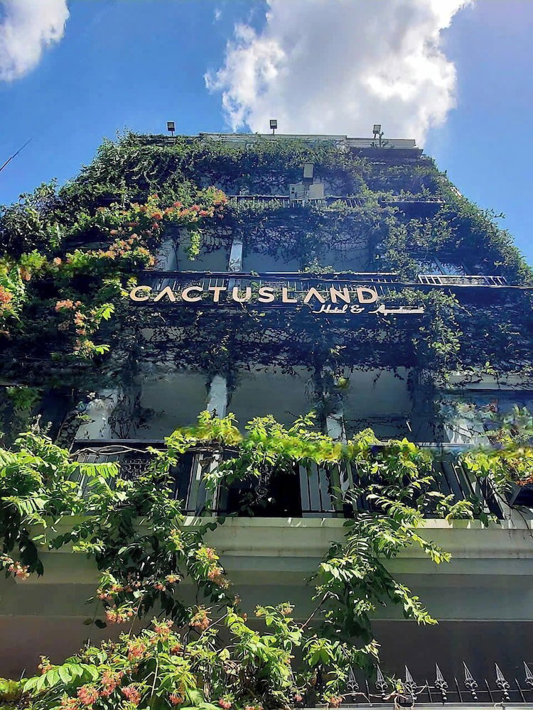 Hotel Cactusland Hotel & Apartment