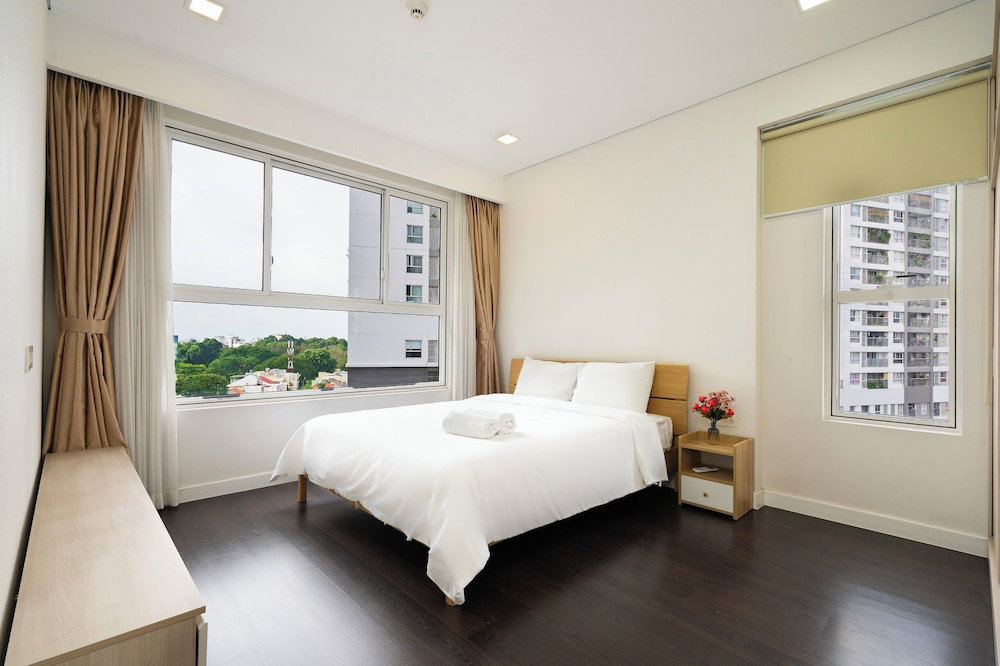 Nice Apartments Near Tan Son Nhat Airpot