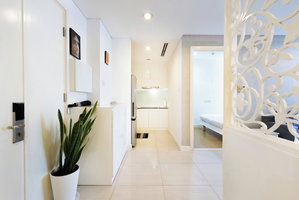 Hotel The One Premier Residence cazare Quan Bon