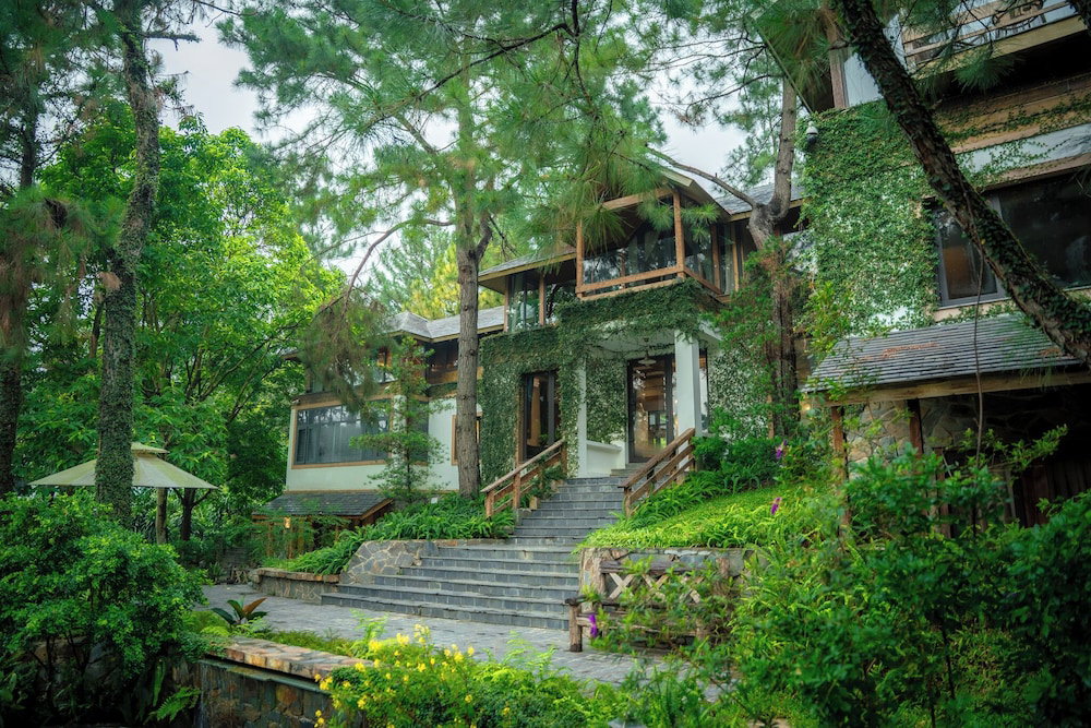 Hotel Amaya Home Lodge, Spa & Restaurant